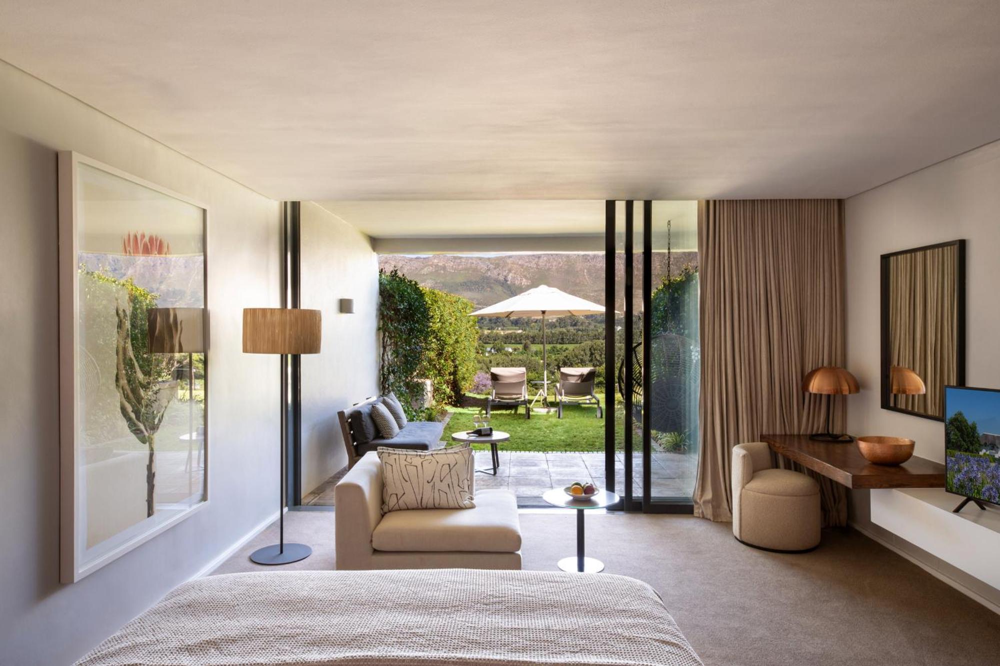 Mont Rochelle Hotel And Vineyard Franschhoek Exterior photo